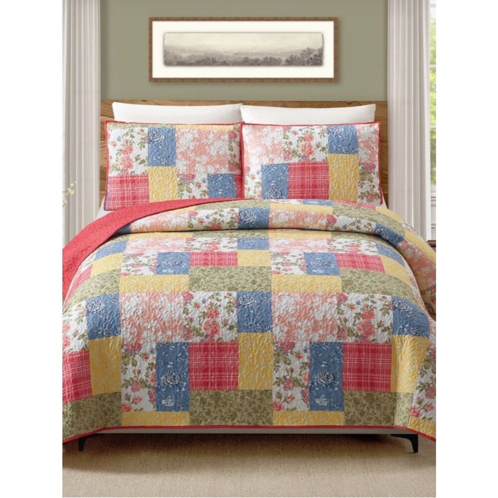 Farmhouse Floral Patchwork Printed Queen Size Quilt Set Cottagecore Shabby Chic